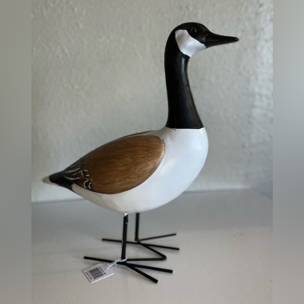 Abbott Collection Standing Canada Goose